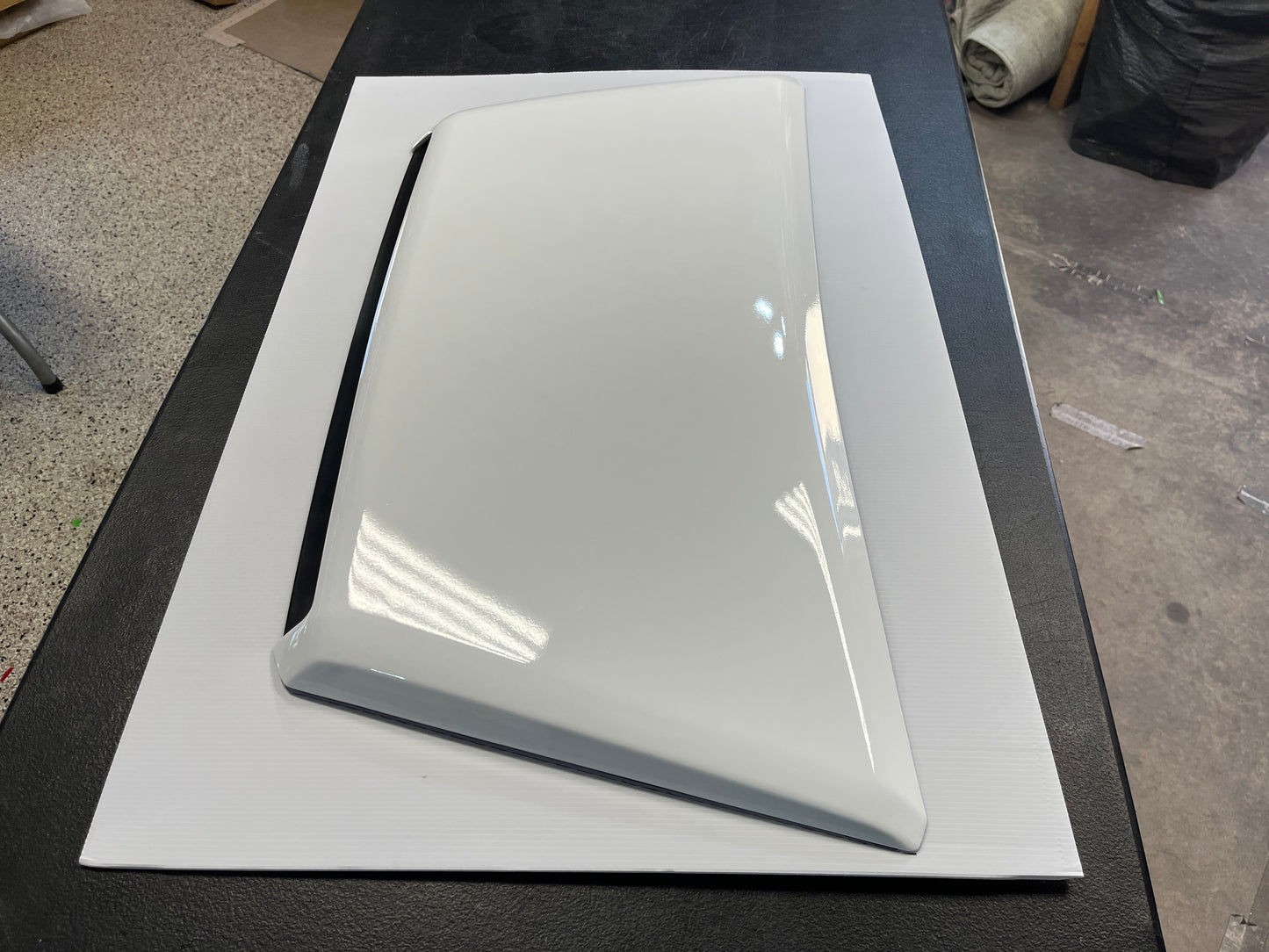 Toyota Tundra Hood Scoop - Super White 040 - 2014-2021