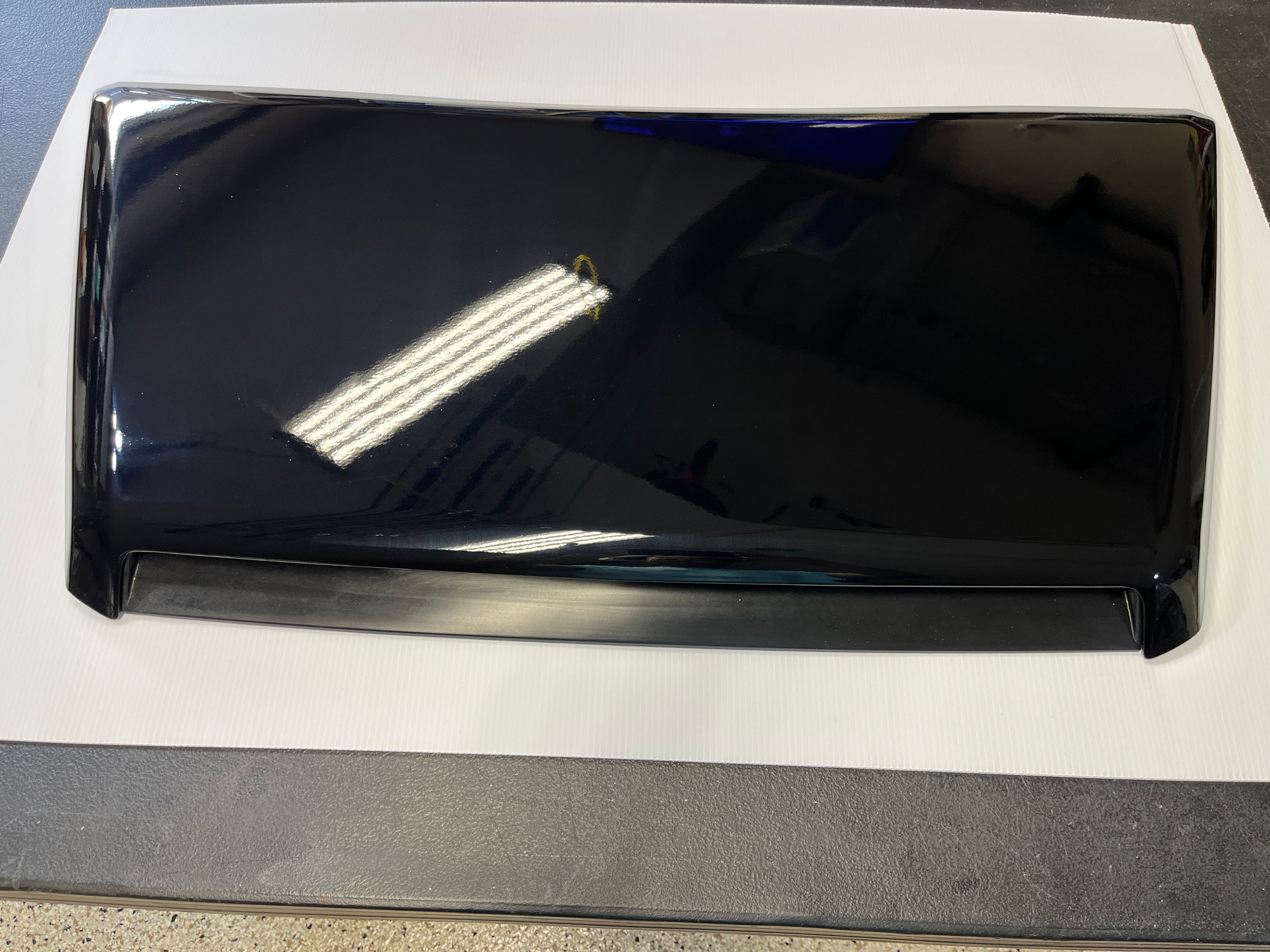 Toyota Tundra Hood Scoop - Midnight/Attitude Black Metallic 218