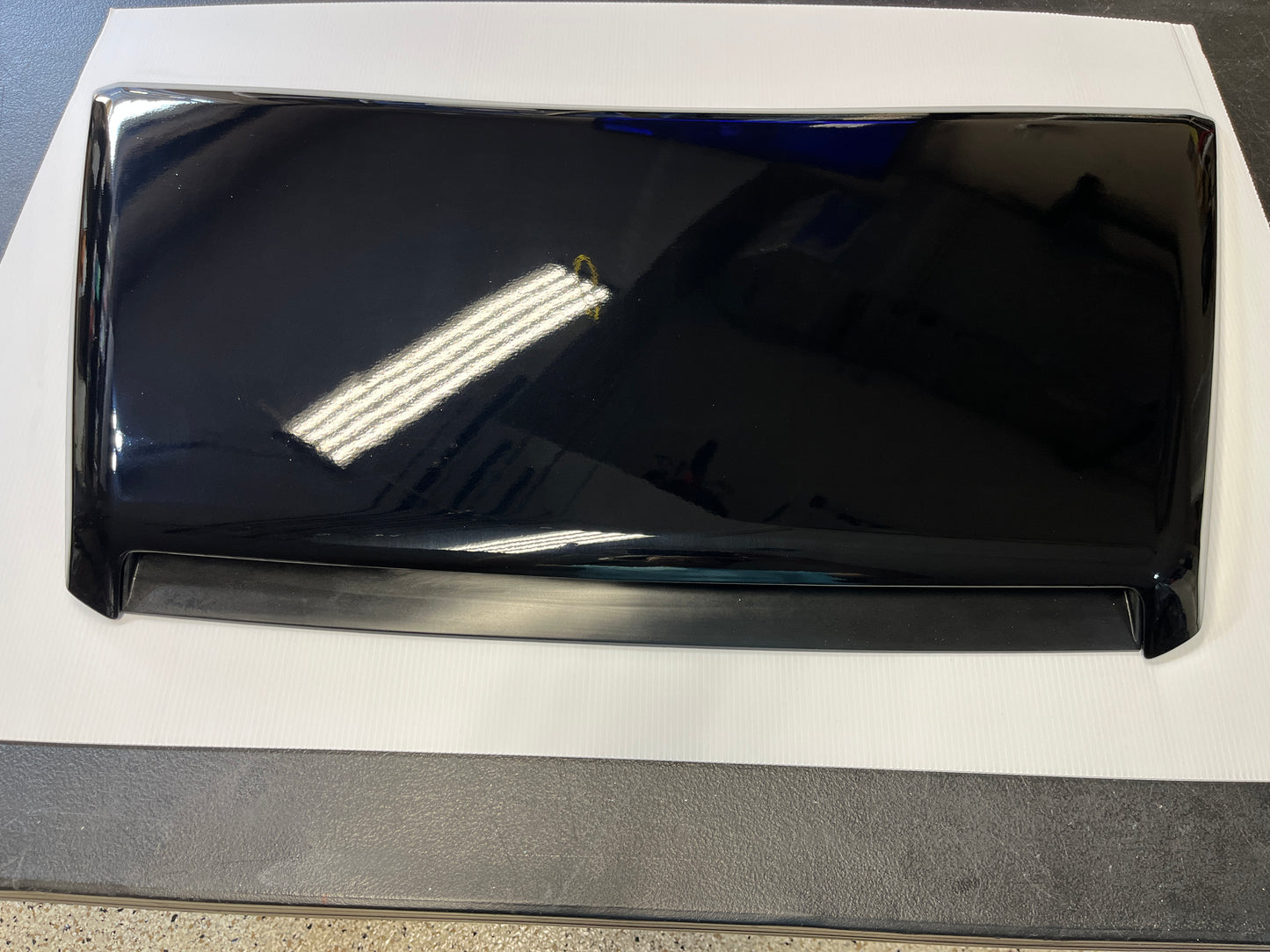 Toyota Tundra Hood Scoop - Midnight/Attitude Black Metallic 218 - 2014-2021