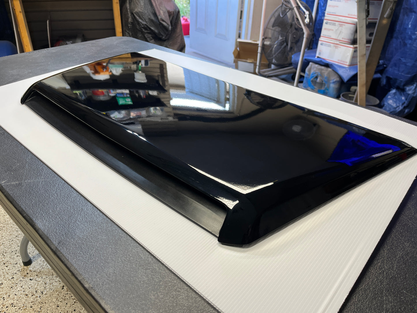 Toyota Tundra Hood Scoop - Midnight/Attitude Black Metallic 218 - 2014-2021