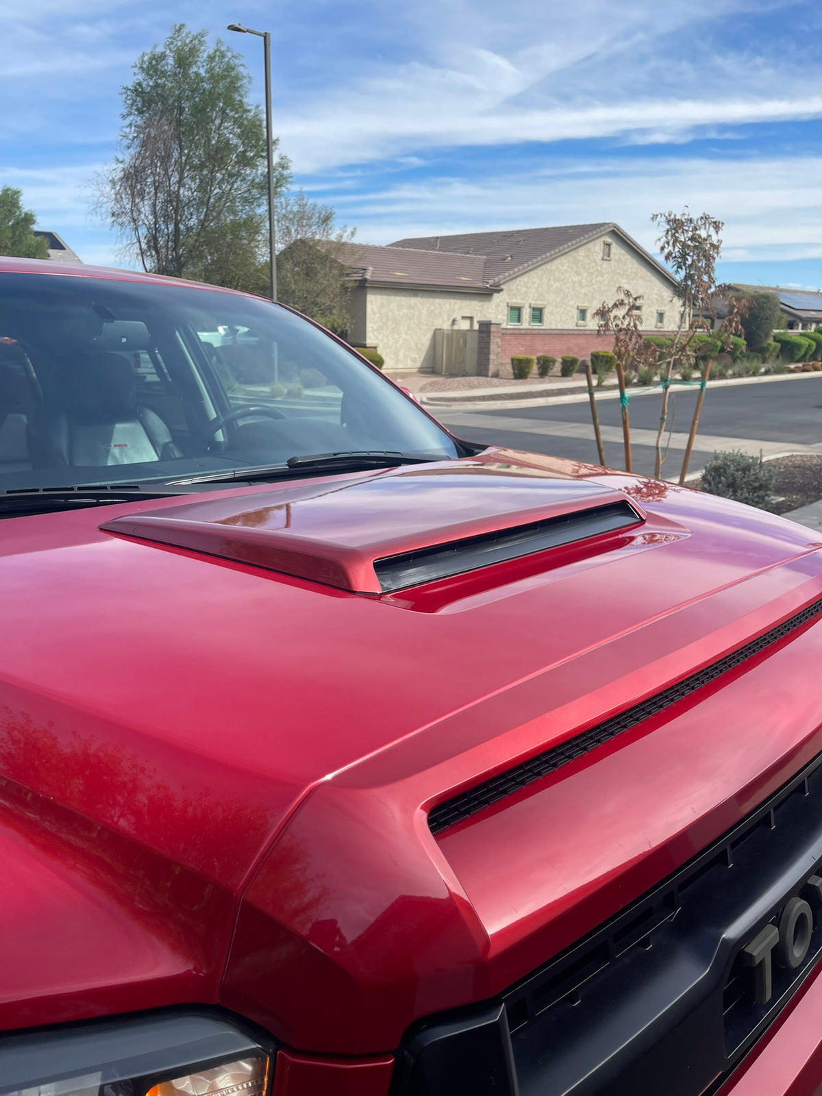Toyota Tundra Hood Scoop - Barcelona Red 3R3 - 2014-2021