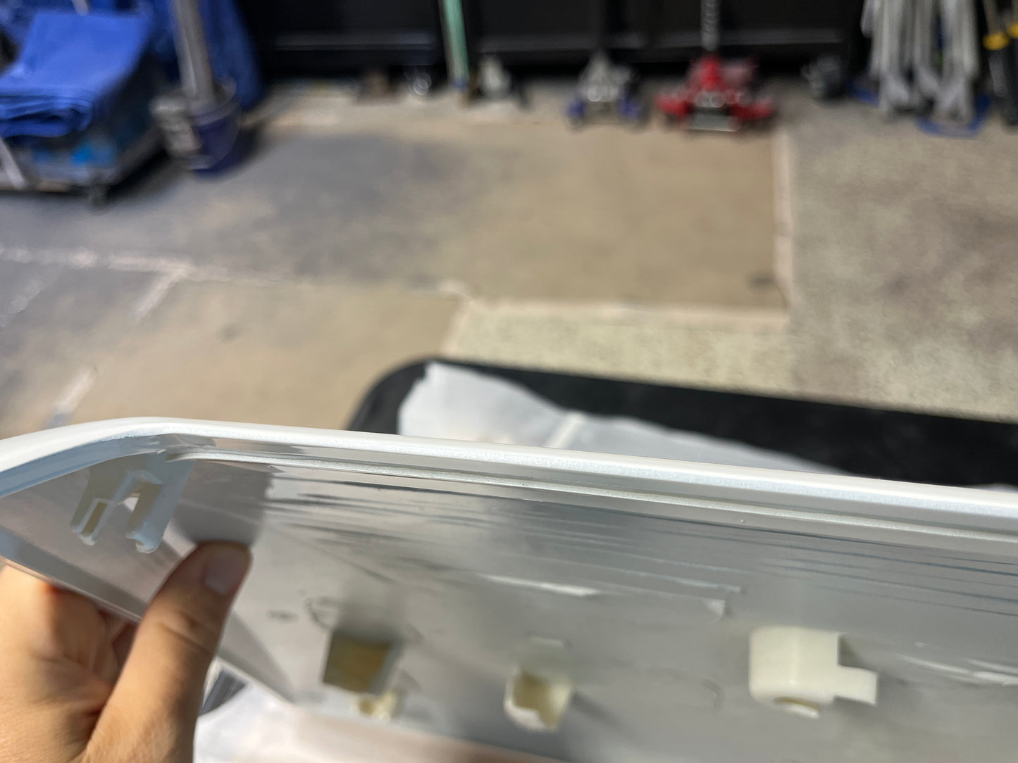 Toyota Tundra Hood Scoop - Super White 040 Blemish - 2014-2021