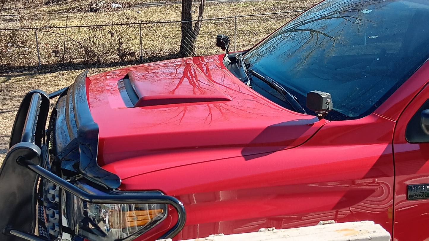Toyota Tundra Hood Scoop - Barcelona Red 3R3 - 2014-2021